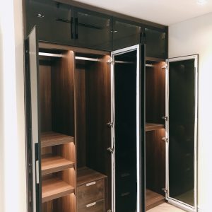 Mẫu thiết kế, thi công cánh kính tủ áo cao cấp 2