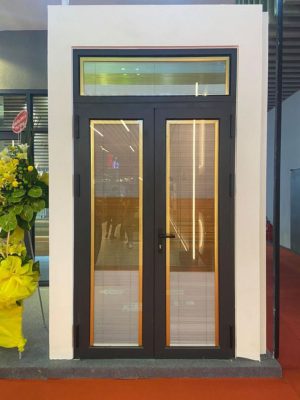 Mẫu cửa kính Rèm trong kính hộp MS: 08