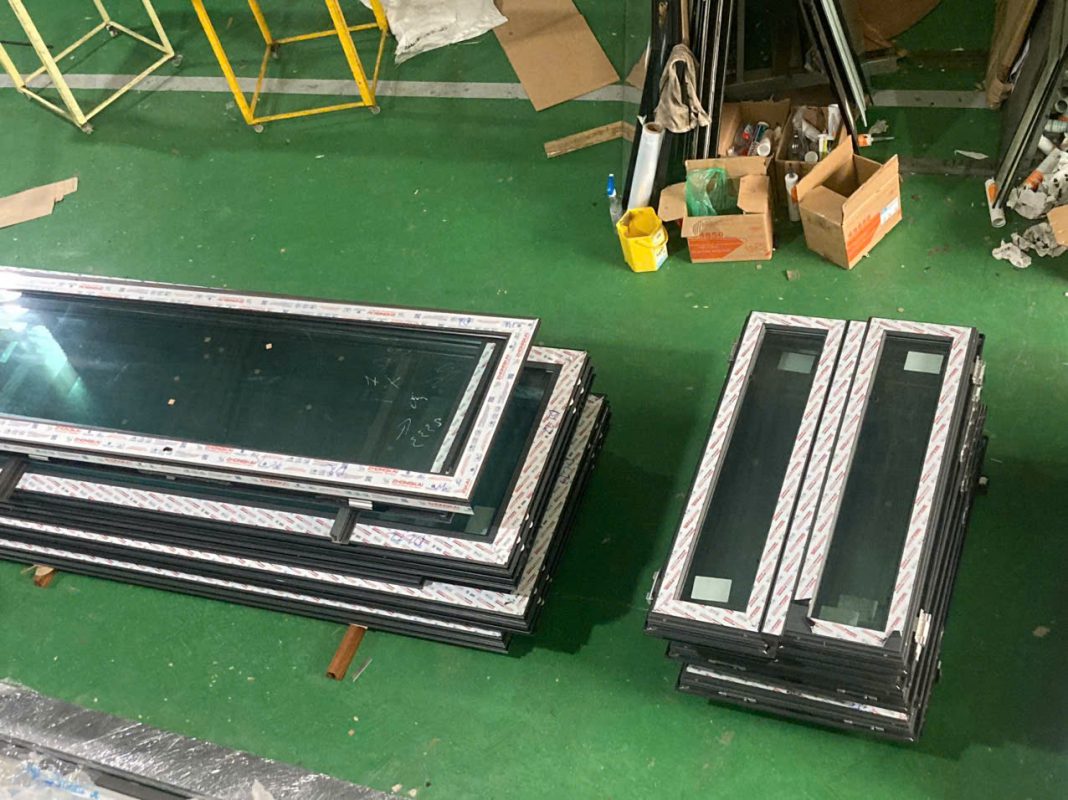 Cửa Kính Âu Việt