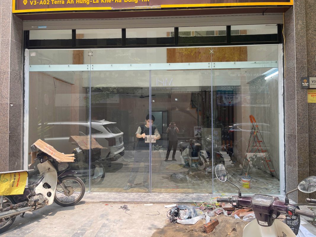 Cửa Kính Âu Việt