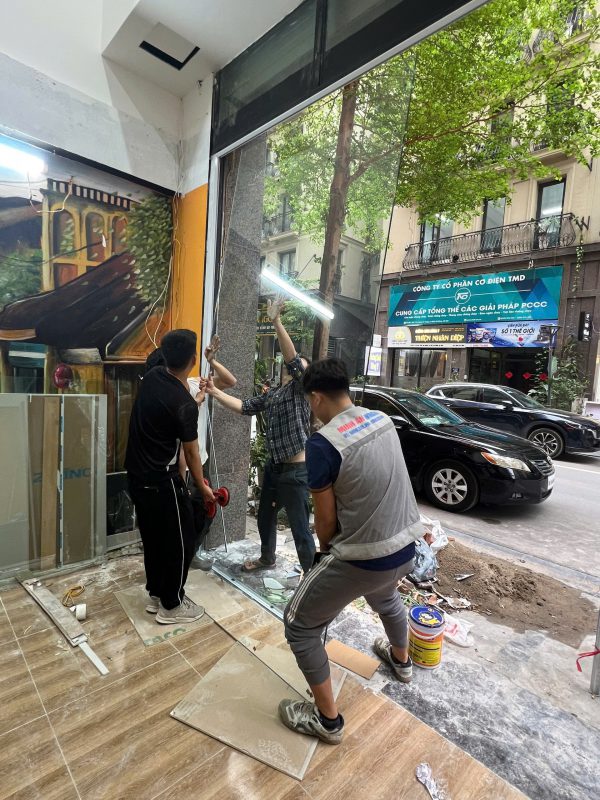 Cửa Kính Âu Việt