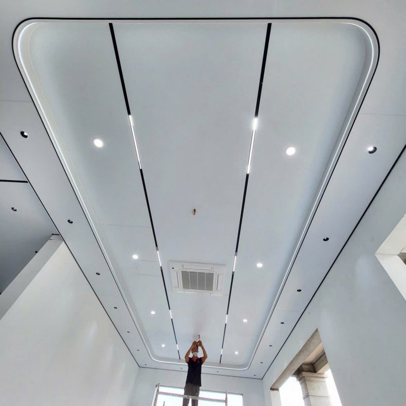 Trần nhôm tấm tổ ong khổ lớn tại biệt thự TP.HCM