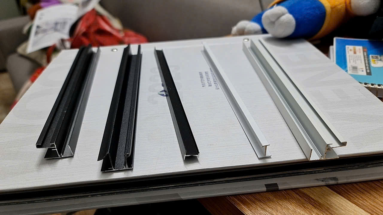 Cửa Kính Âu Việt