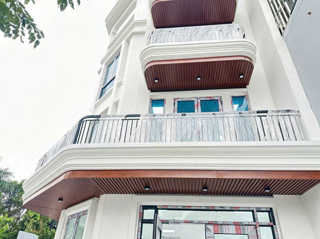 Cửa Kính Âu Việt