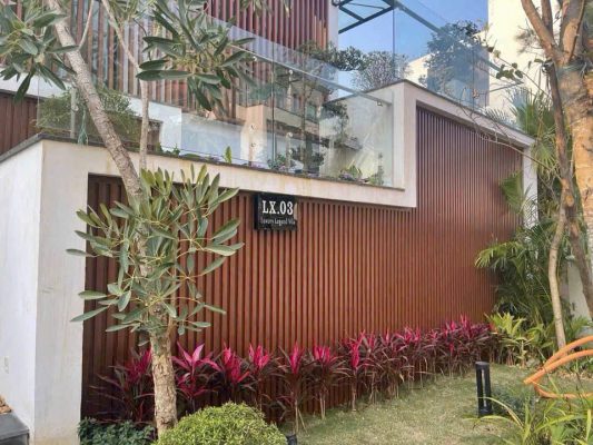 Tấm ốp tường sóng 616 Basi M145mm màu vân gỗ