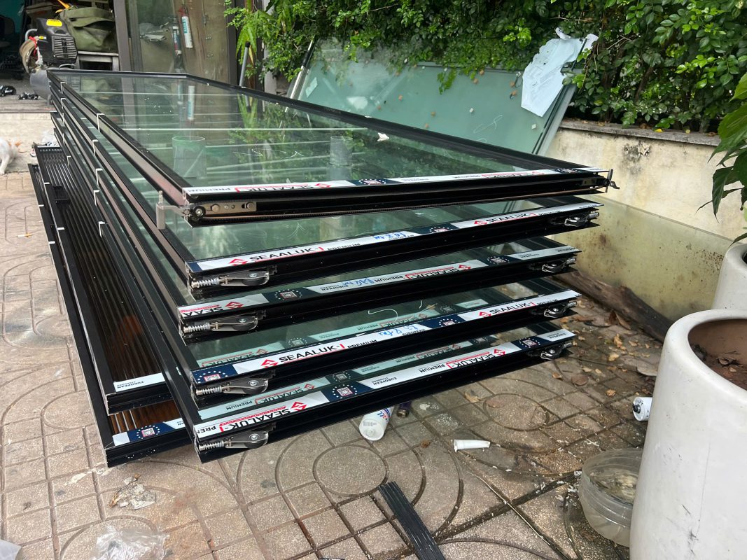 Cửa Kính Âu Việt